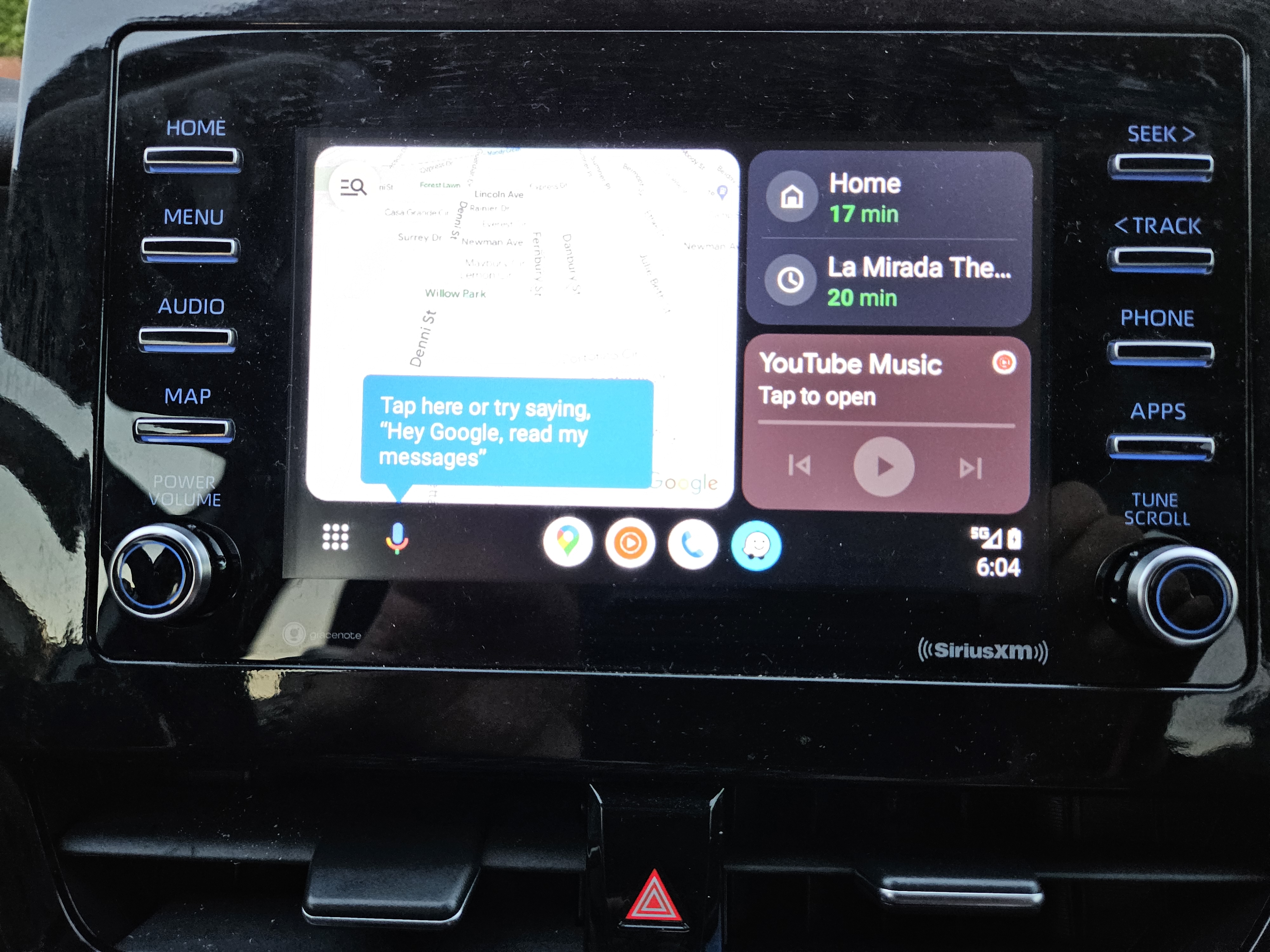 Used 2023 Toyota Camry SE FWD image 12