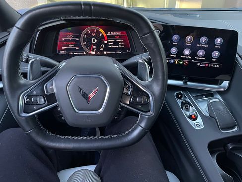 Used 2022 Chevrolet Corvette Stingray Coupe w/ 1LT image 18