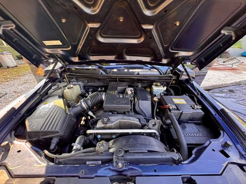 Used 2007 HUMMER H3 image 16