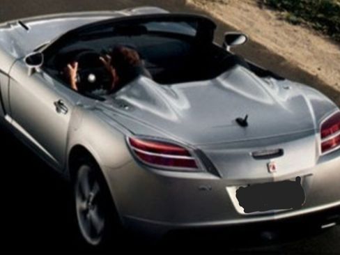Used 2007 Saturn Sky w/ Premium Trim Pkg image 2