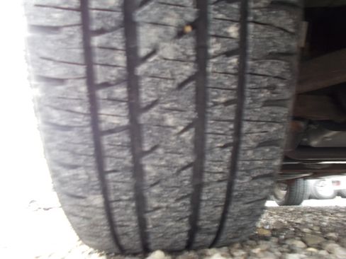 Used 2011 Chevrolet Suburban LTZ image 18