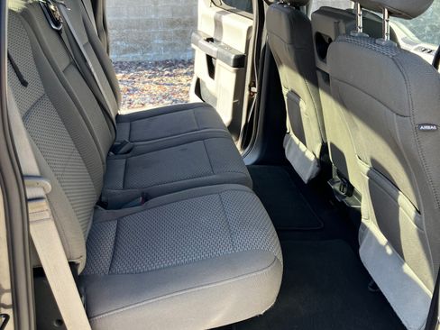 Used 2018 Ford F150 XLT image 13