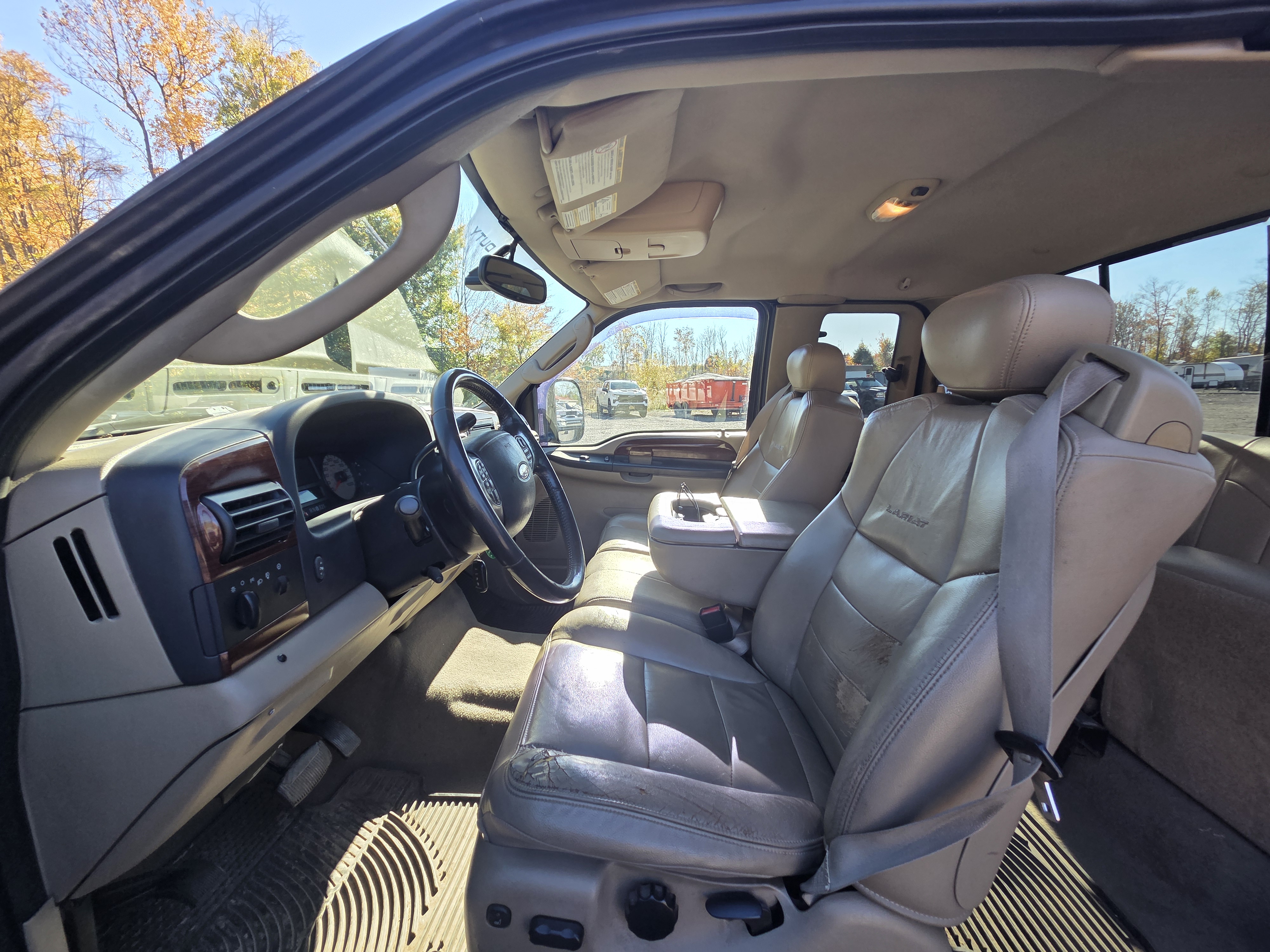 Used 2005 Ford F250 Lariat AWD/4WD image 5