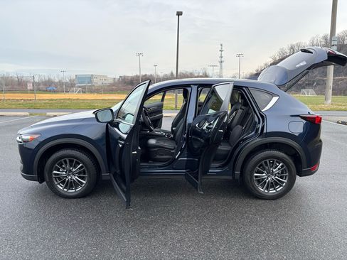 Used 2021 MAZDA CX-5 Touring image 16