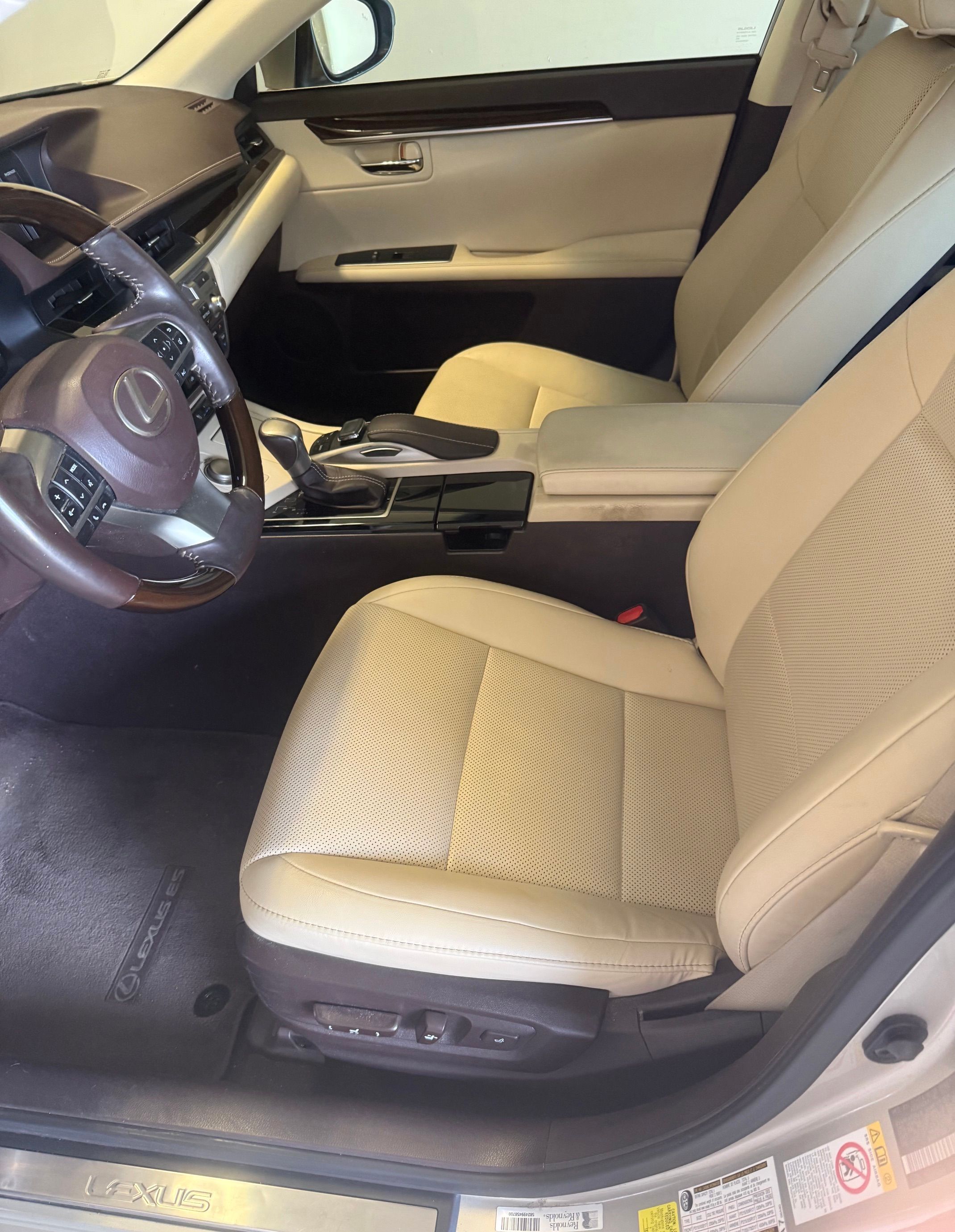 Used 2018 Lexus ES 350 w/ Navigation System Package FWD image 10