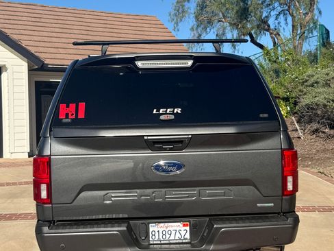 Used 2018 Ford F150 Lariat w/ Equipment Group 502A Luxury image 10