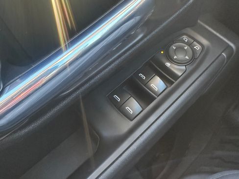 Used 2020 Chevrolet Silverado 2500 W/T w/ WT Convenience Package image 17