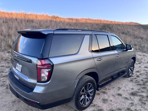 Used 2022 Chevrolet Tahoe Z71 w/ Z71 Off-Road Package image 8