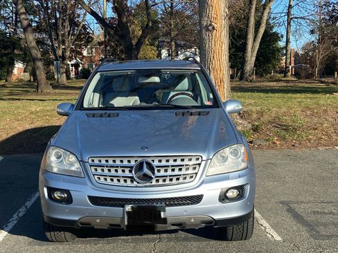 Used 2008 Mercedes-Benz ML 350 4MATIC image 2