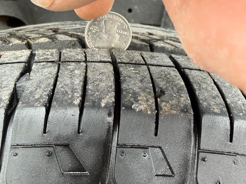 Used 2010 Toyota Tundra 4x4 Regular Cab Long Bed image 12