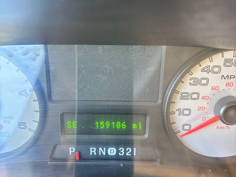 Used 2006 Ford F250 Lariat image 17