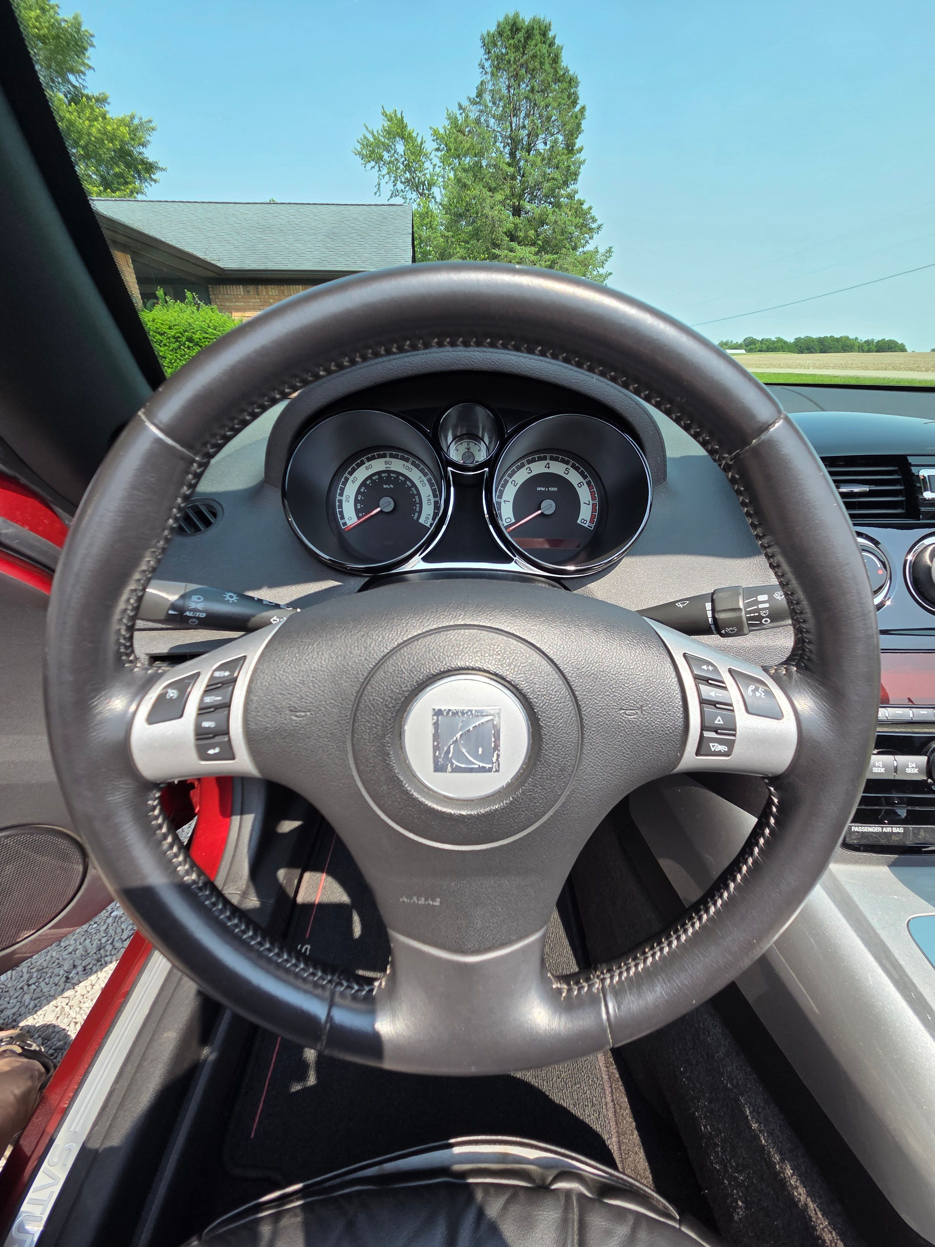 Used 2009 Saturn Sky Red Line RWD image 18