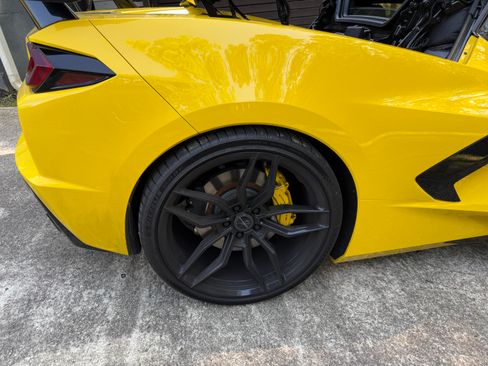 Used 2025 Chevrolet Corvette Stingray Preferred Conv w/ Z51 Performance Package image 9