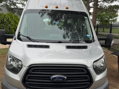 Used 2018 Ford Transit 350 148 High Roof Extended DRW RWD image 2