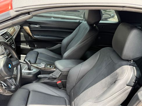 Used 2021 BMW 230i Convertible w/ M Sport Package RWD image 13