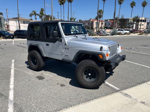 Used 2006 Jeep Wrangler X AWD/4WD image 28