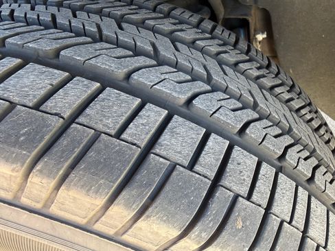 Used 2020 Chevrolet Tahoe 2WD w/ Remote Keyless Entry Package image 15