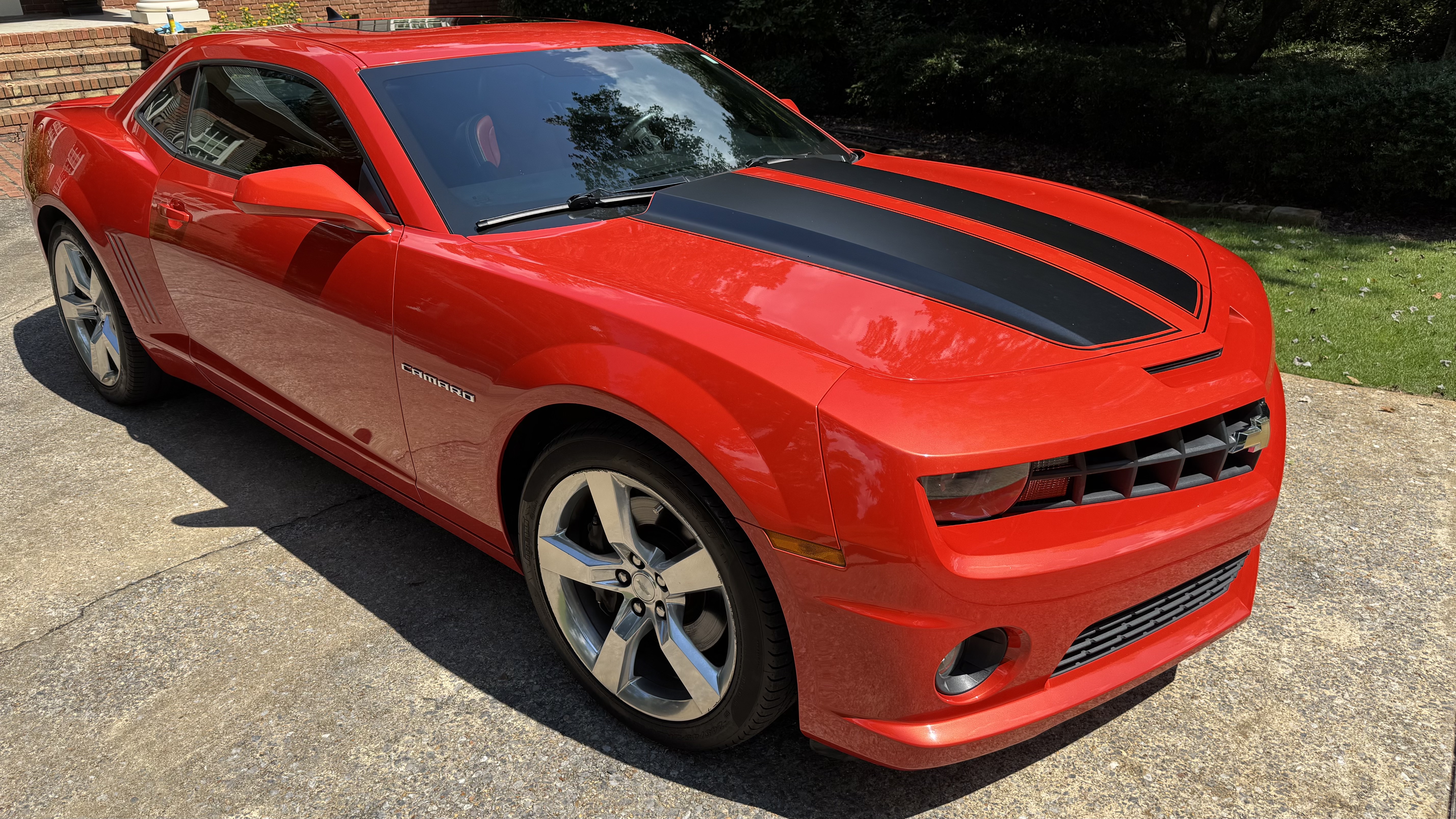 Used 2010 Chevrolet Camaro SS w/ RS Package RWD image 6