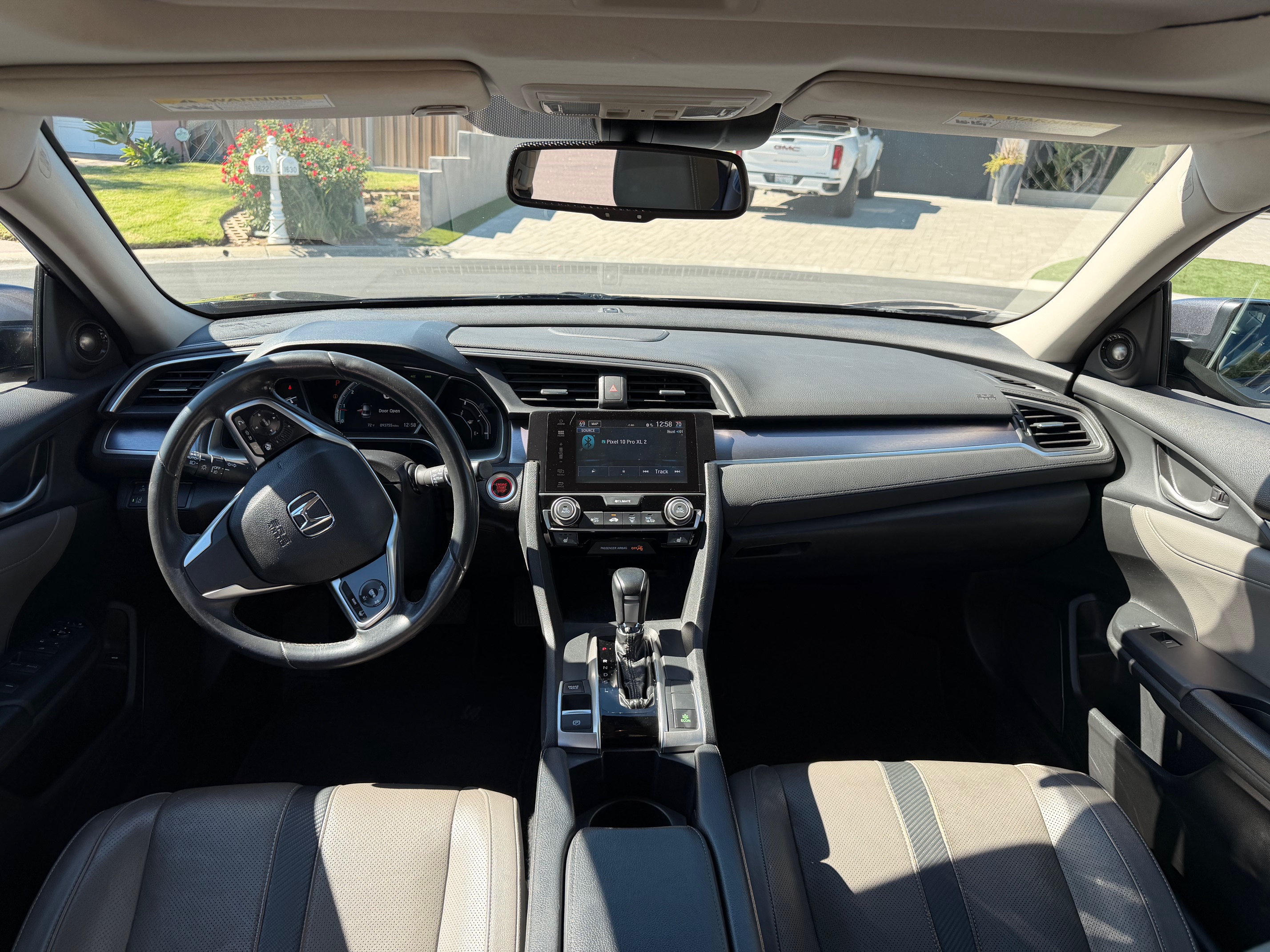 Used 2017 Honda Civic Touring image 10