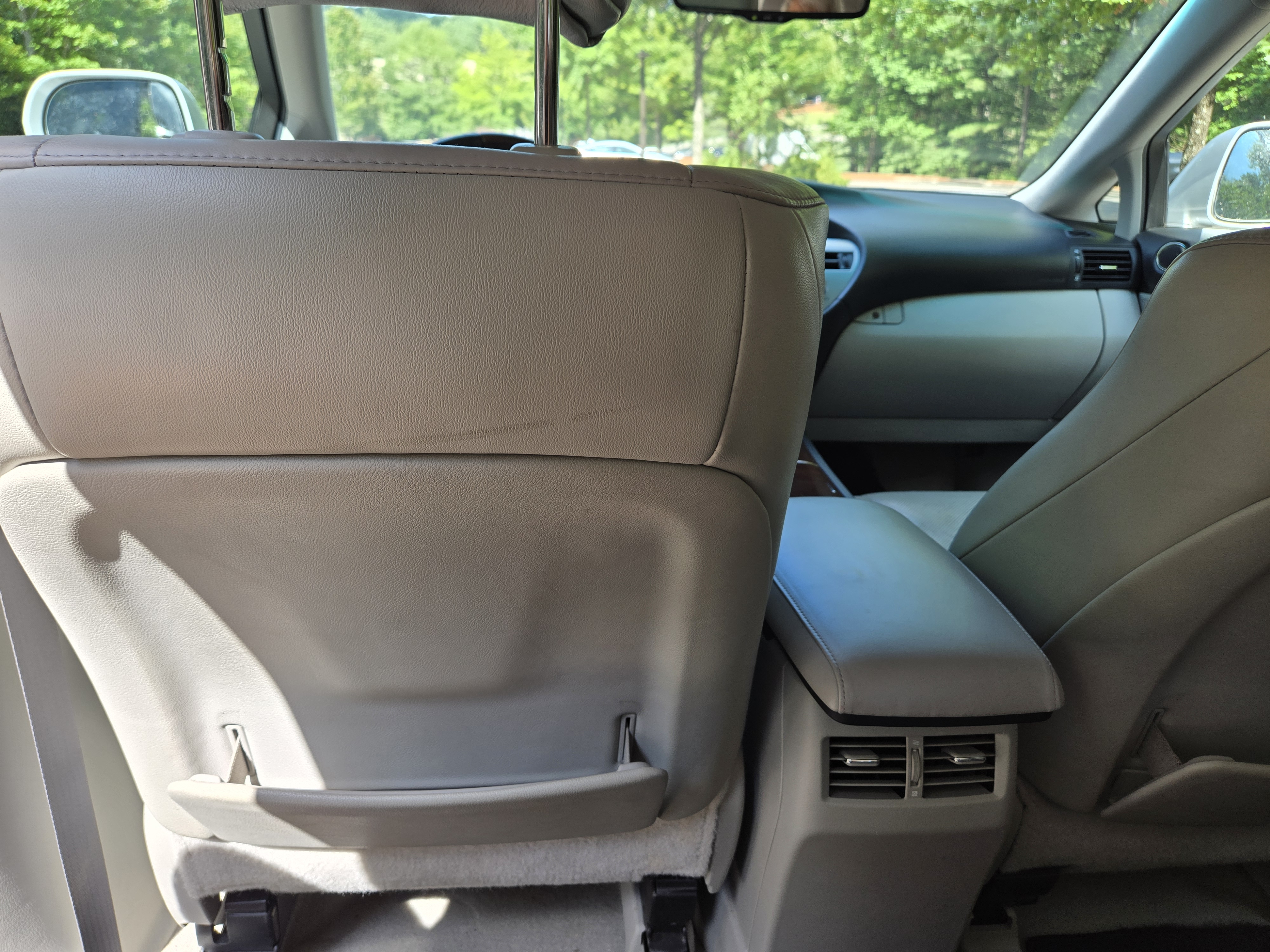 Used 2010 Lexus RX 350 2WD w/ Premium Pkg image 18