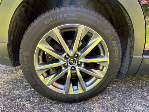 Used 2019 MAZDA CX-9 Signature AWD/4WD image 17