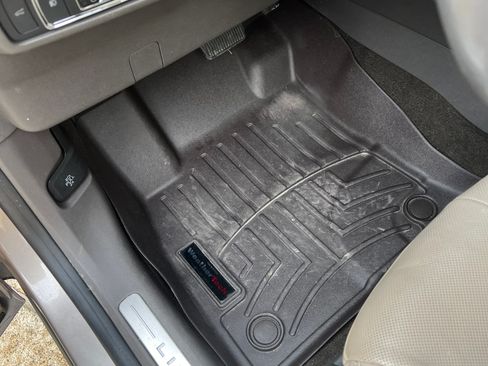 Used 2020 Lincoln Corsair Reserve w/ Equipment Group 201A image 12