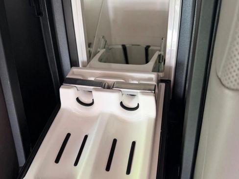 Used 2018 Rolls-Royce Phantom Sedan RWD image 27