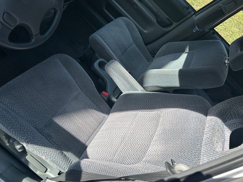 Used 1997 Honda CR-V 4WD image 16