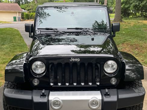 Used 2014 Jeep Wrangler Sahara w/ Connectivity Group AWD/4WD image 1