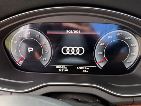 Used 2021 Audi Q5 Prestige w/ Prestige Package AWD/4WD image 12