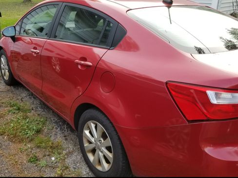 Used 2013 Kia Rio EX w/ Convenience Pkg image 13