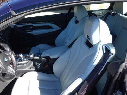 Used 2018 BMW M4 Convertible 2D w/ Competition Package image 14