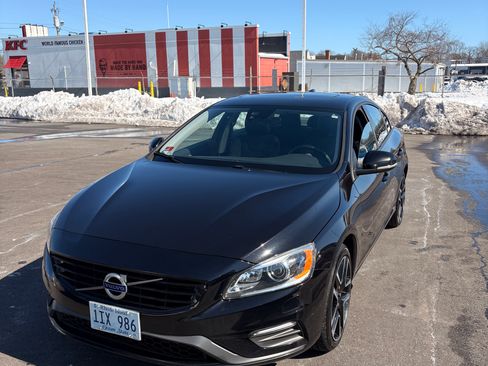 Used 2018 Volvo S60 T5 Dynamic w/ Protection Package image 8