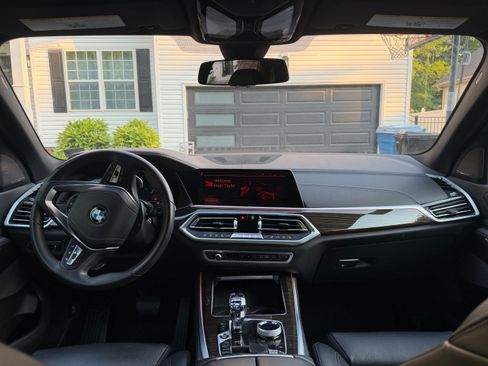 Used 2021 BMW X5 xDrive40i w/ Executive Package AWD/4WD image 13