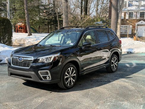 Used 2019 Subaru Forester Limited image 2