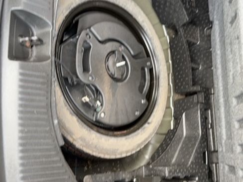 Used 2018 Chevrolet Trax Premier w/ Midnight Edition image 10