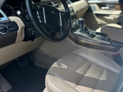 Used 2013 Land Rover Range Rover Sport HSE LUX w/ HSE Luxury Silver Pkg image 10