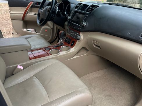 Used 2008 Toyota Highlander Limited image 4