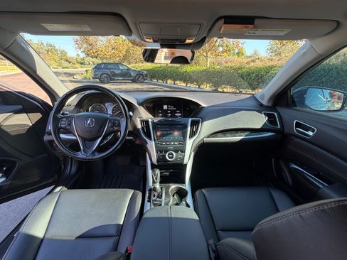 Used 2020 Acura TLX FWD image 6