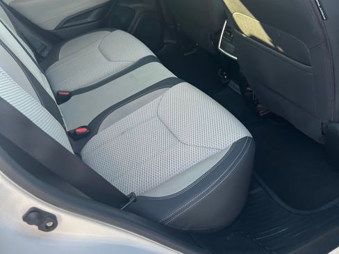 Used 2020 Subaru Forester Premium image 2