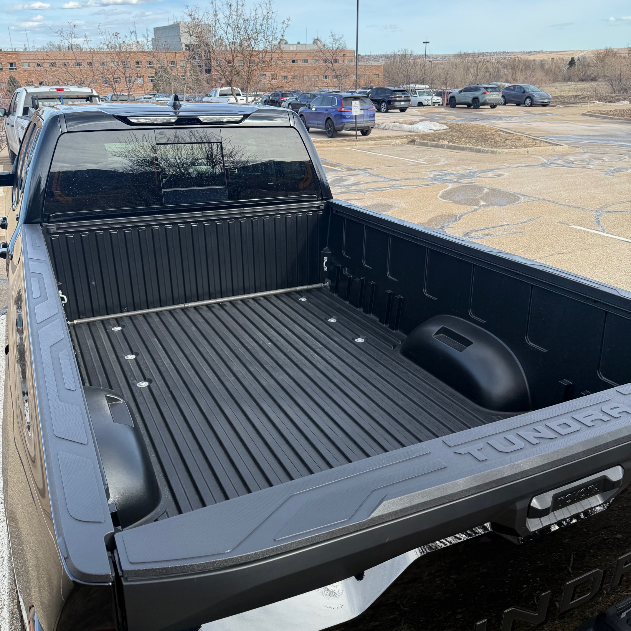 Used 2022 Toyota Tundra SR5 w/ SR5 Premium Package AWD/4WD image 13