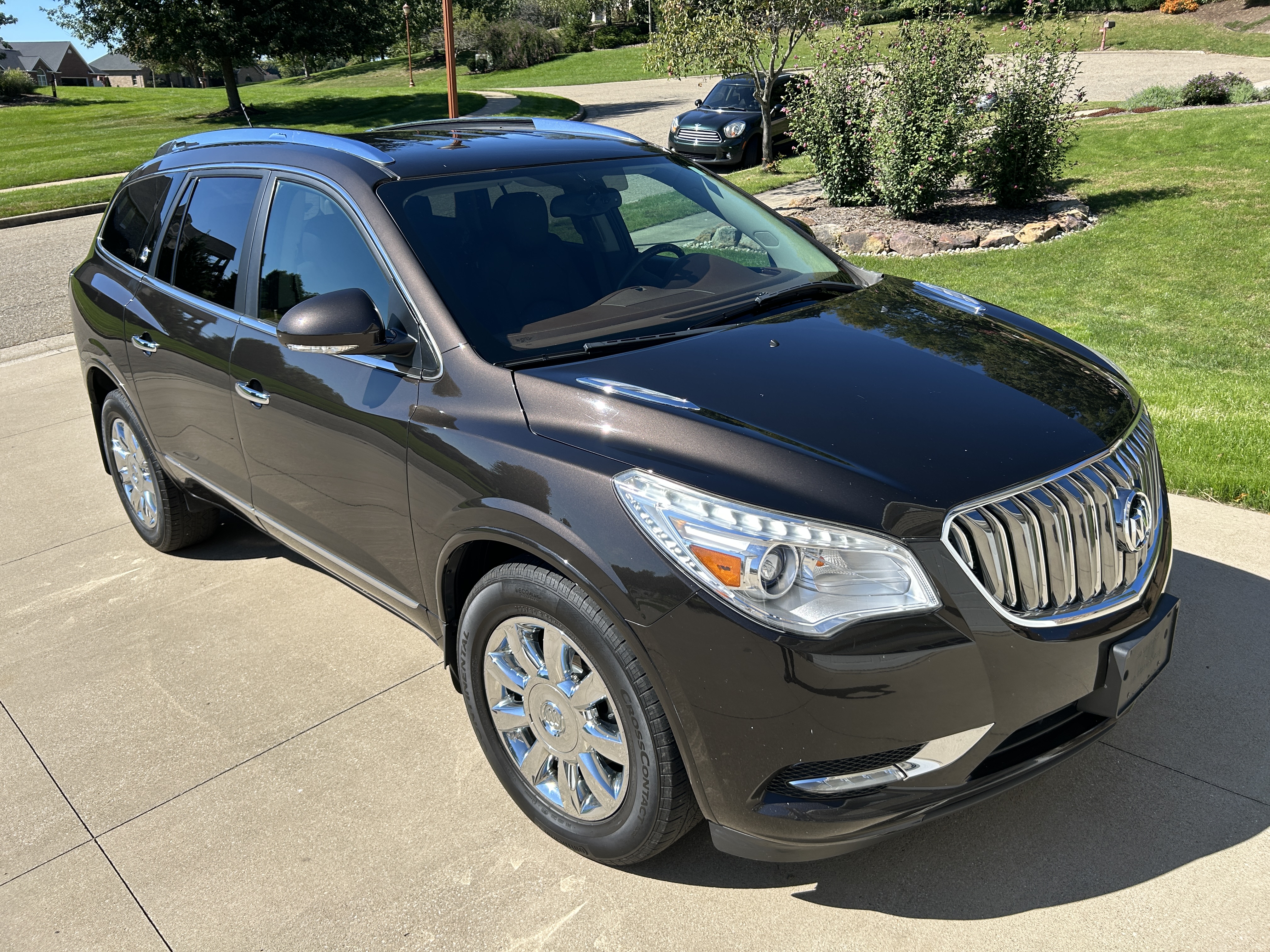 Used 2014 Buick Enclave Leather AWD/4WD image 1
