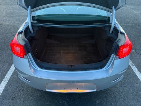 Used 2016 Chevrolet Malibu LTZ image 14