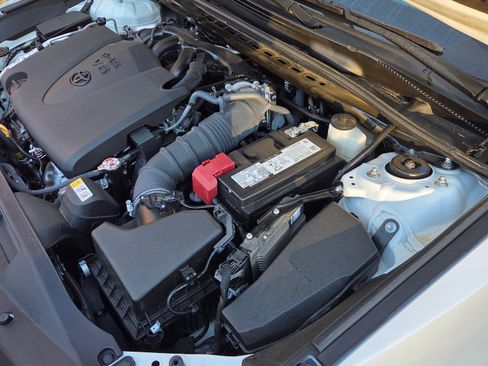 Used 2024 Toyota Camry XSE image 14