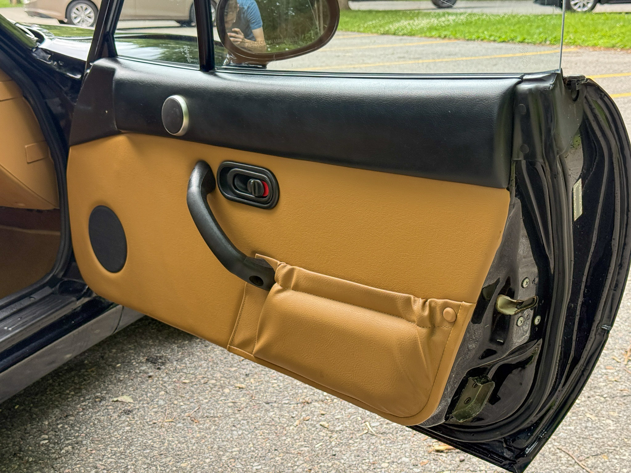Used 1994 MAZDA MX-5 Miata RWD image 28