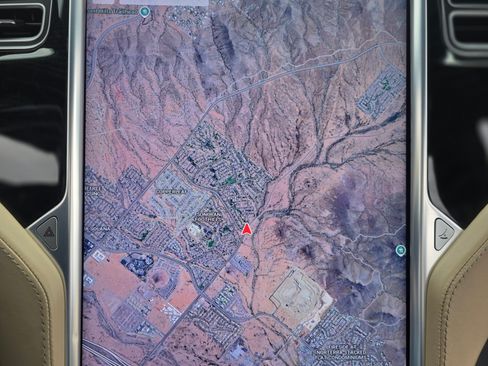 Used 2016 Tesla Model X P90D image 20