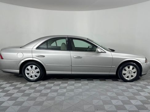 Used 2003 Lincoln LS RWD image 12
