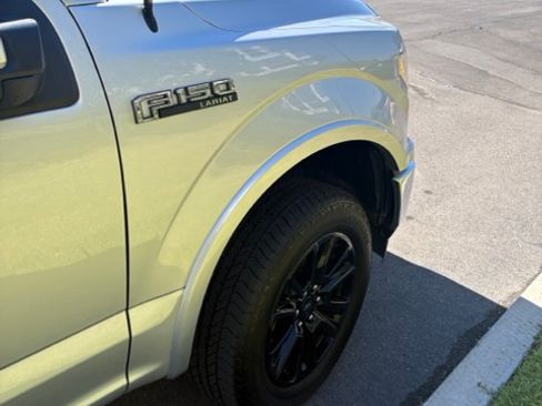 Used 2019 Ford F150 Lariat w/ Equipment Group 501A Mid AWD/4WD image 20