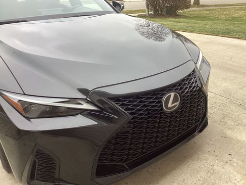 Used 2023 Lexus IS 350 F Sport image 4