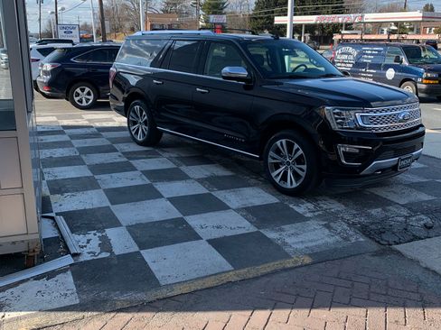 Used 2020 Ford Expedition Max Platinum image 4